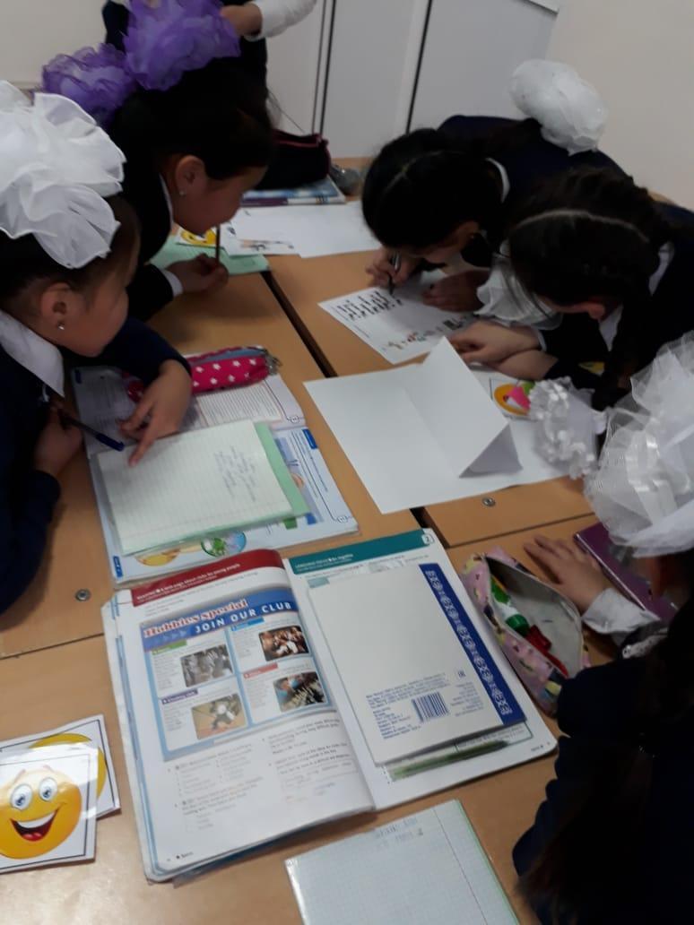 Зерттеу сабағы тақырыбы: "What is the influence of group and pair work on the quality of knowledge?"