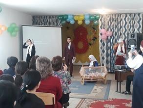 «Әлемнің жарығын сыйладың сен маған» атты мектепішілік іс – шара өткізілгені туралы мәлімет