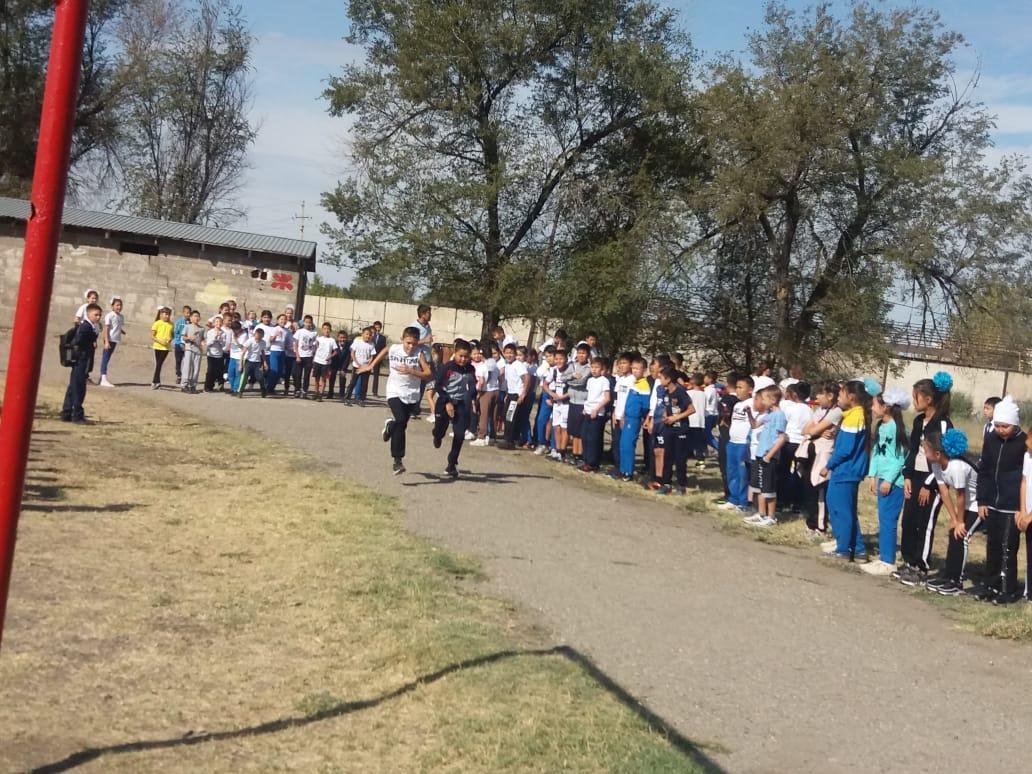"Менің денсаулығым өз қолымда" атты денсаулық күніне арналған мектепішілік іс-шара өткізілді.